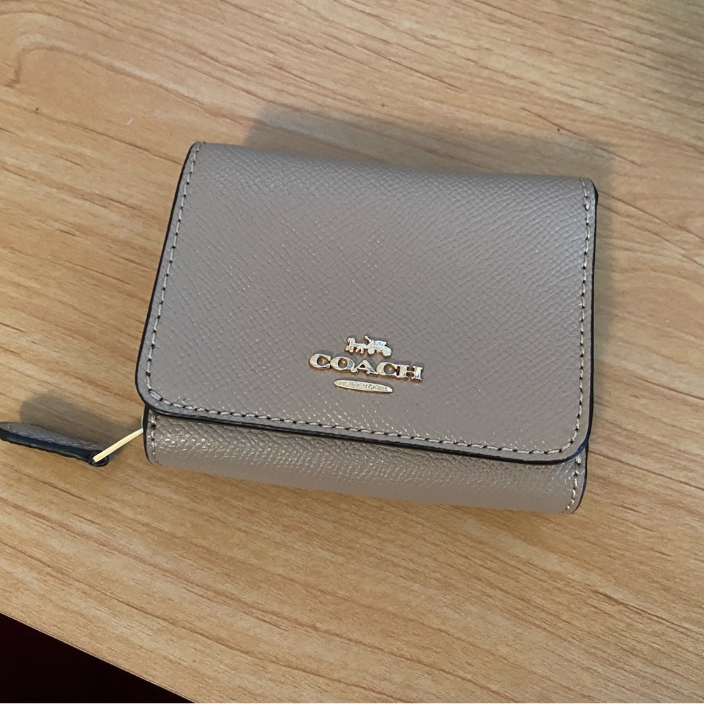 Coach Small Trifold Wallet Taupe